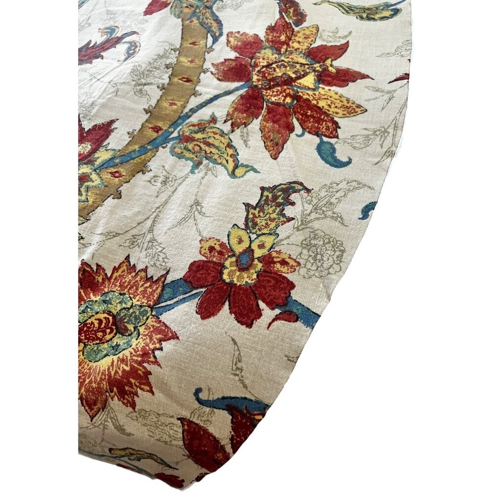 Floral Tablecloth Oval 62" x 65" Dia.  Cotton Fabric Floral End Seams - Picture 6 of 13